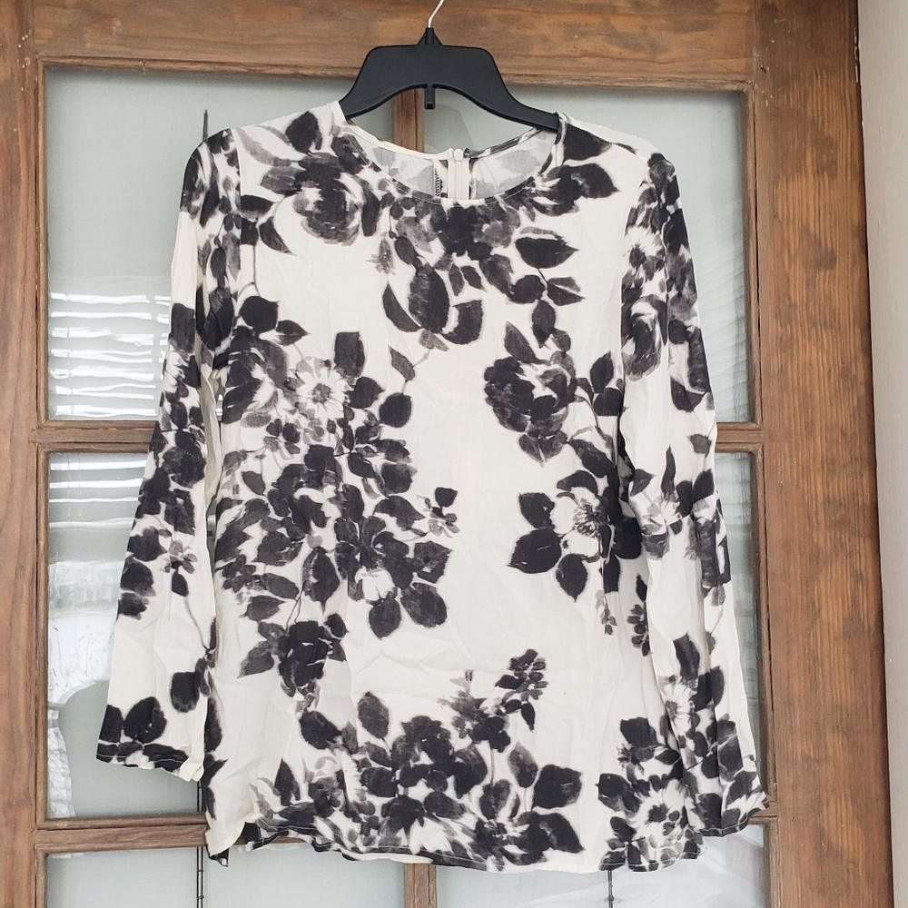 Long sleeved Floral Shirt